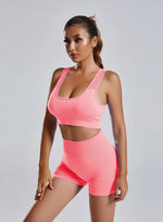 Set deportivo en short control de abdomen y efecto push up