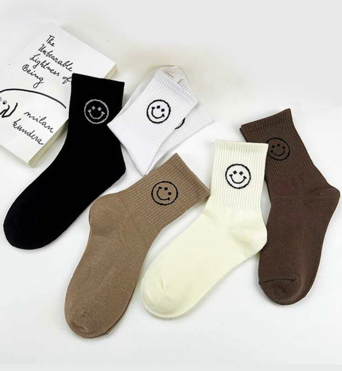 Medias de cara feliz