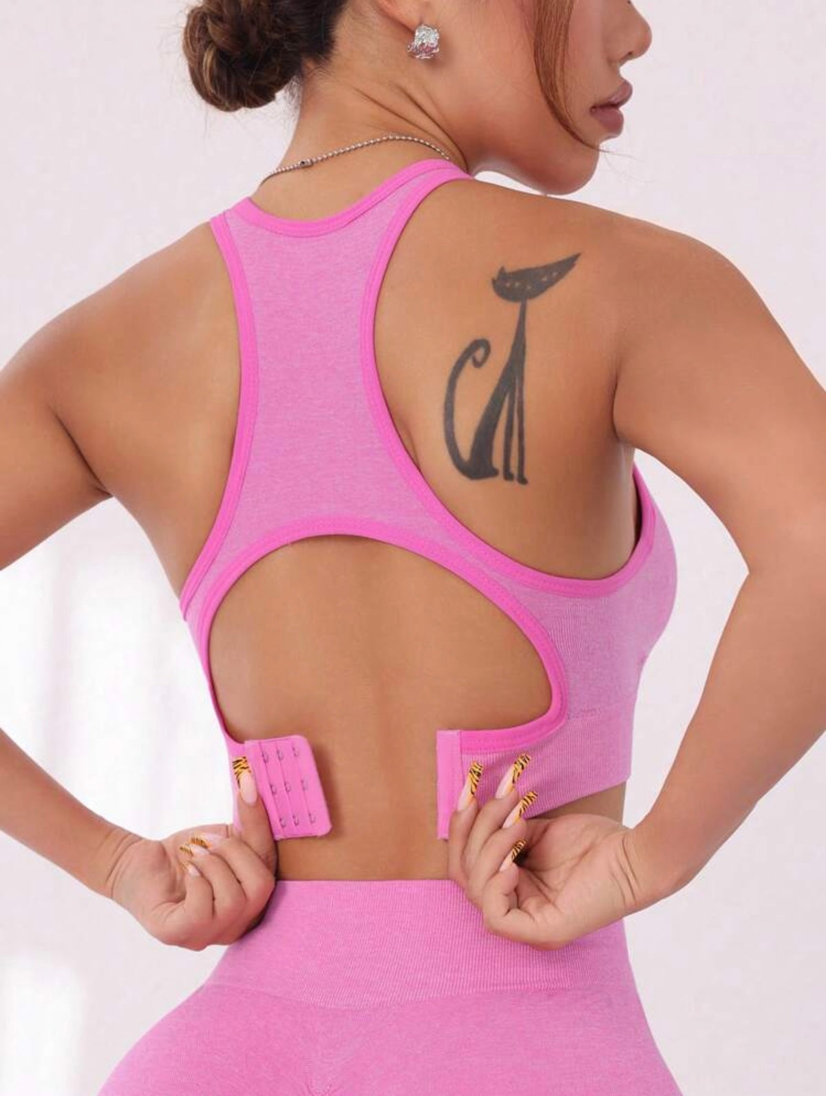 Set deportivo en short control de abdomen y efecto push up